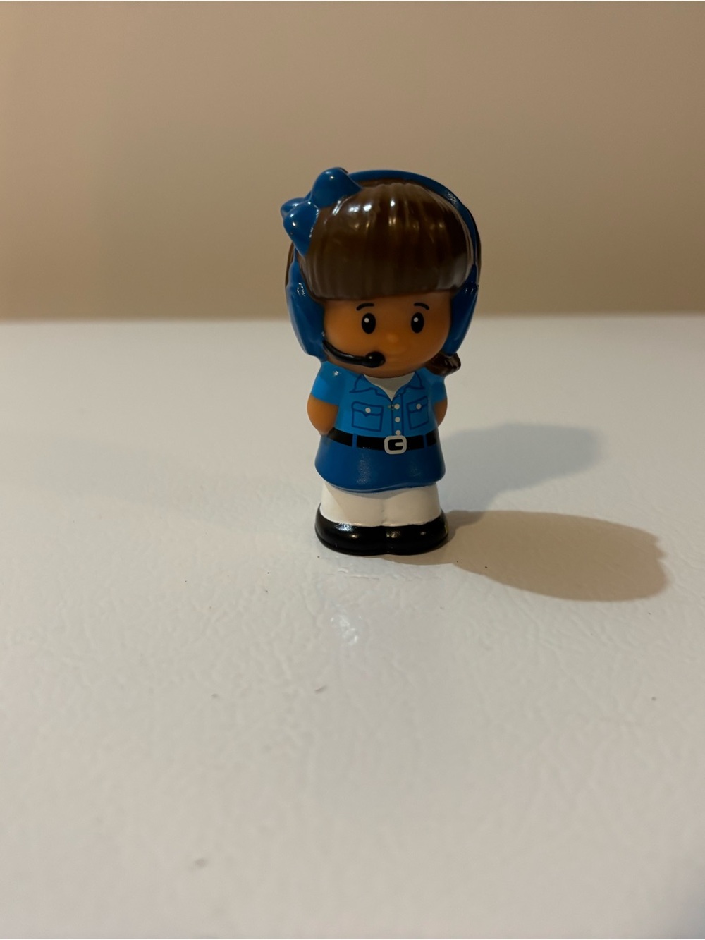 2/15$ 🦊 Fisher Price Little People Mia Helicopter Airplane Pilot Girl Blue Bow
